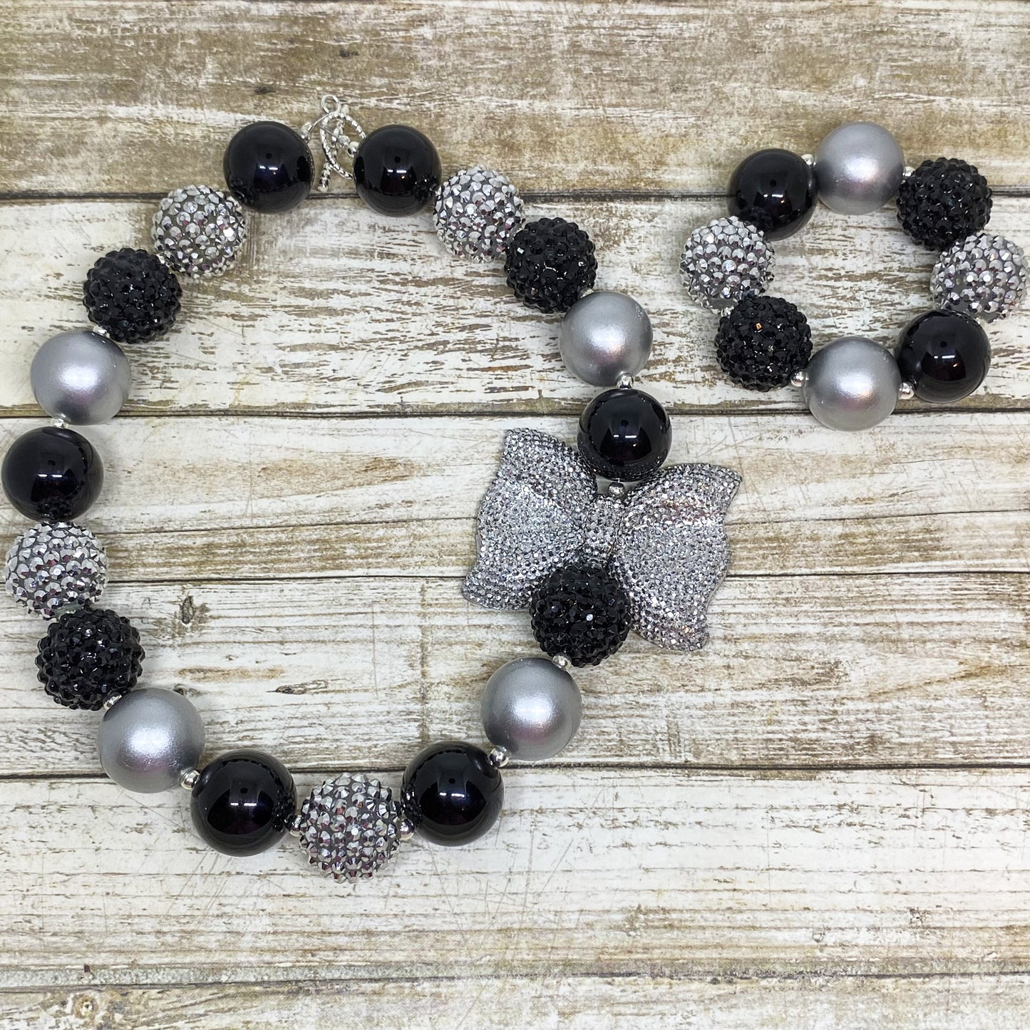 Black and Silver Bubblegum Necklace and Bracelet With Sparkle Bow