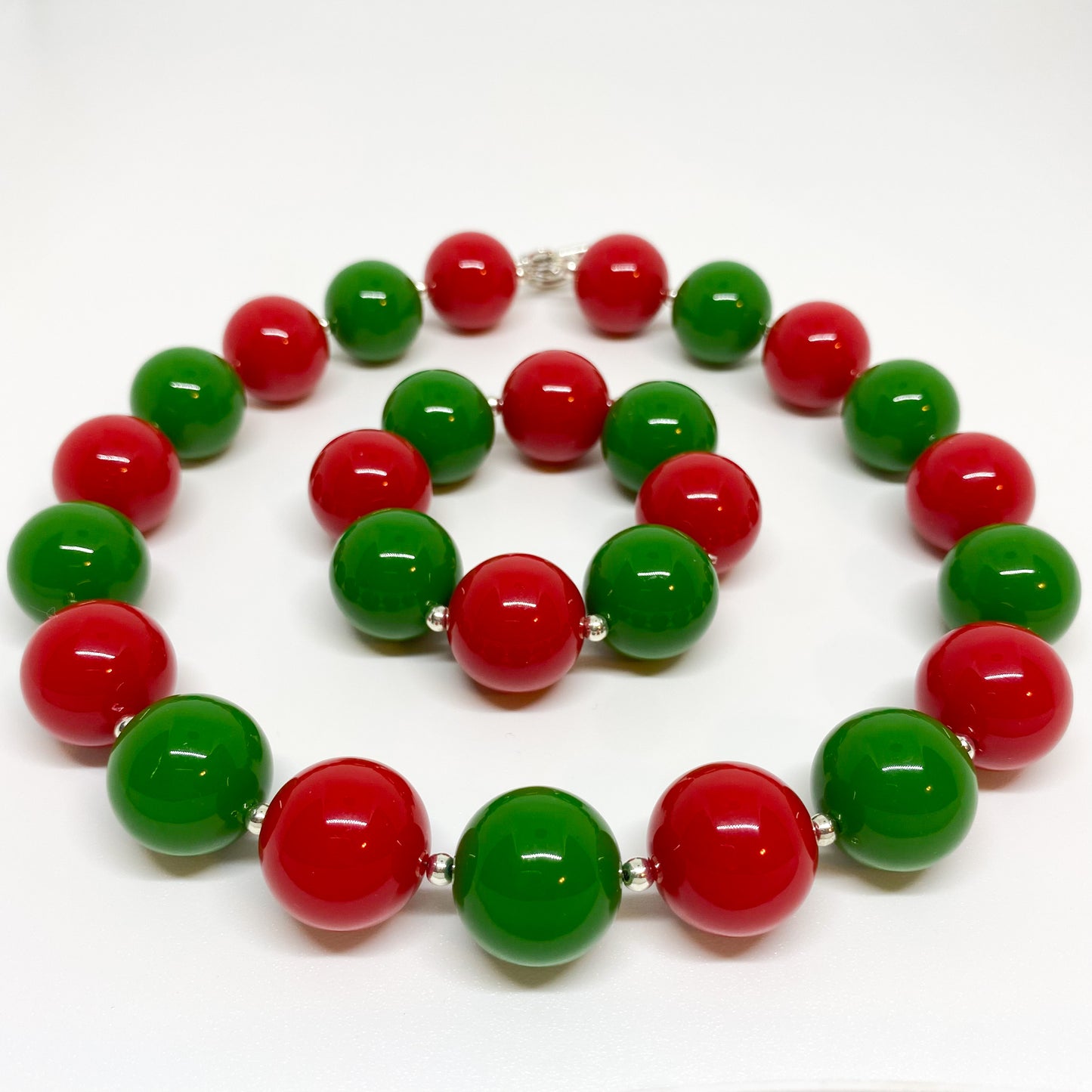 Red and Green Christmas Bubblegum Necklace and Bracelet