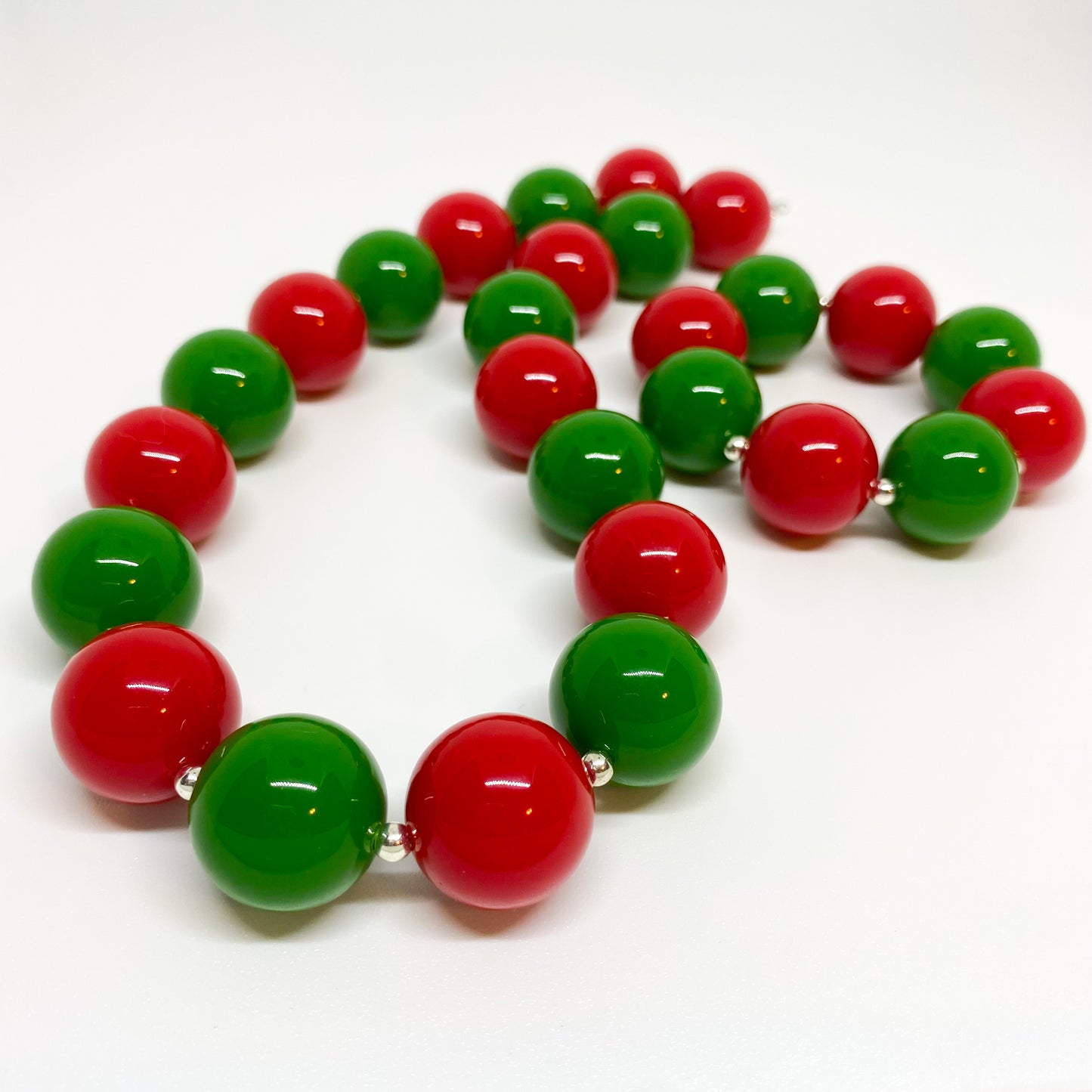 Red and Green Christmas Bubblegum Necklace and Bracelet