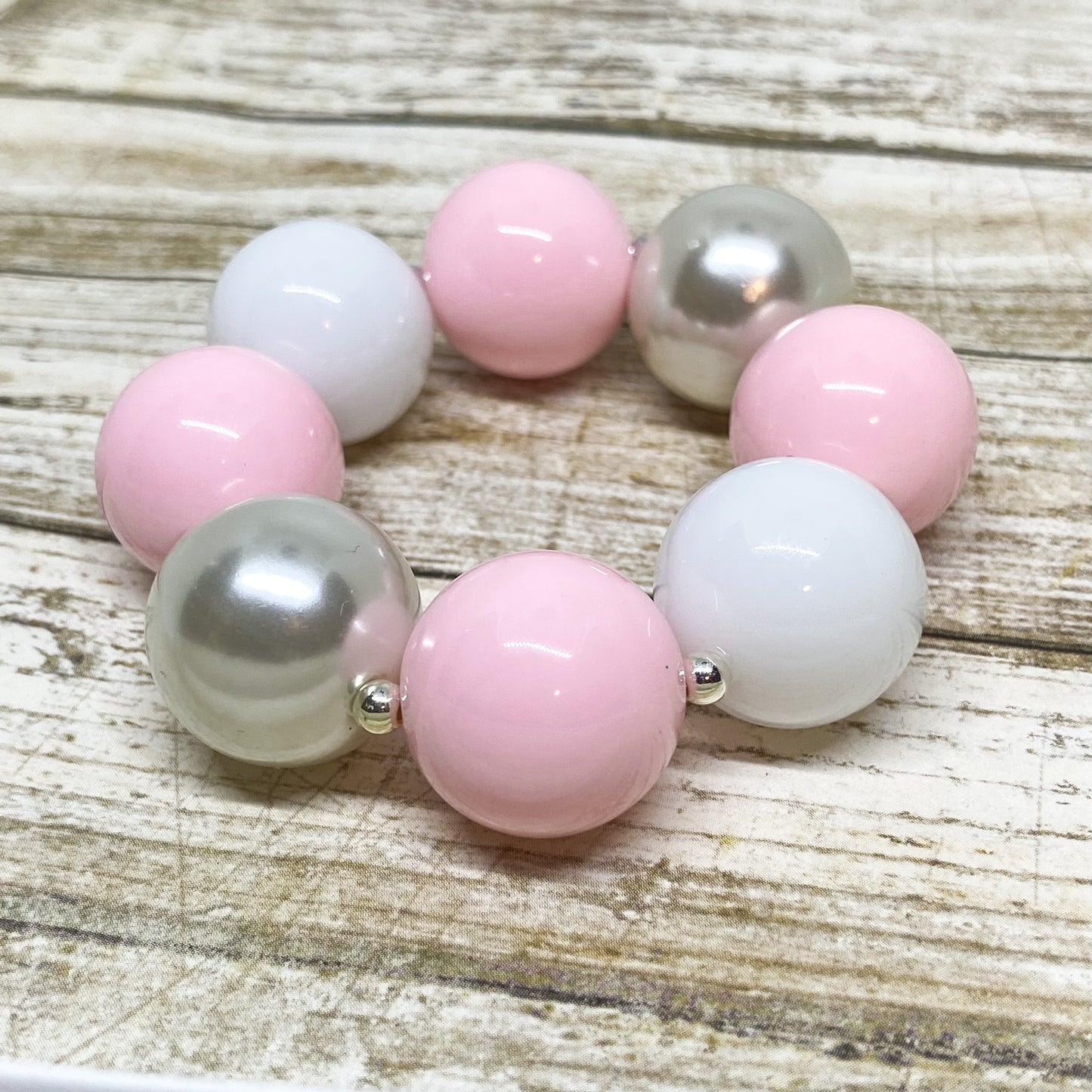 Pink and White Bubblegum Necklace and Bracelet with White Bows