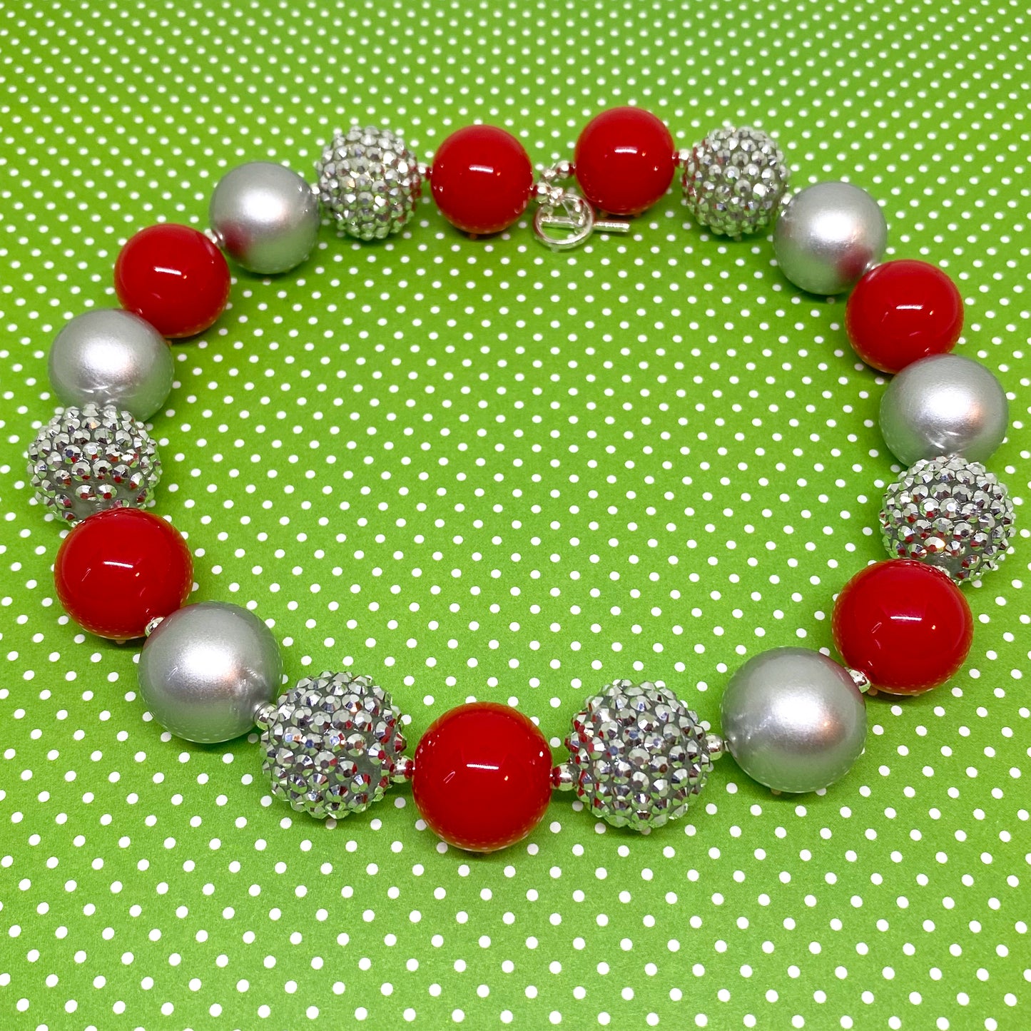 Santa’s Sparkle Bubblegum Necklace and Bracelet