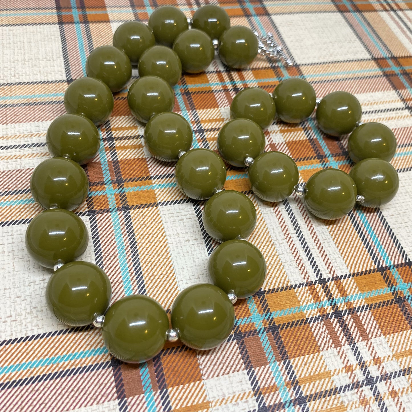 Olive Spice - Olive Green Chunky Bubblegum Necklace and Bracelet