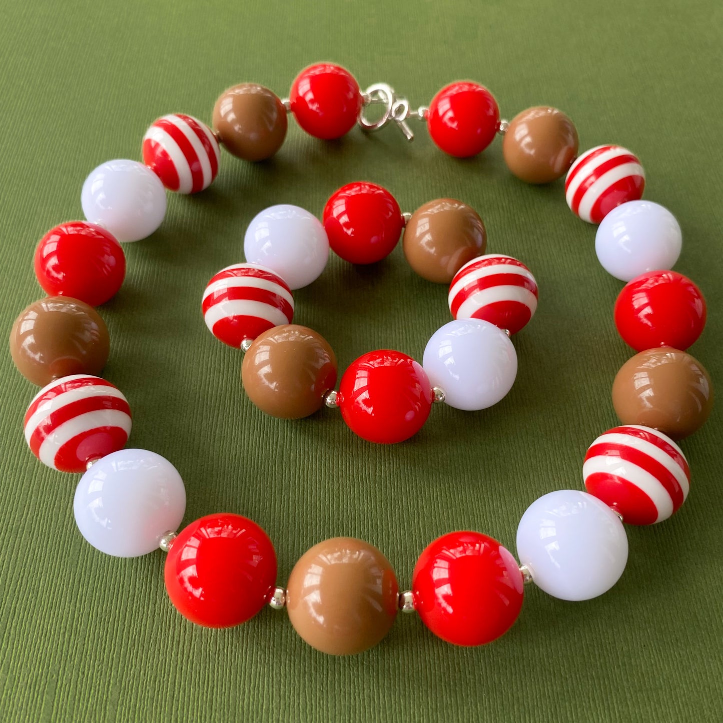 Gingerbread Bubblegum Necklace and Bracelet