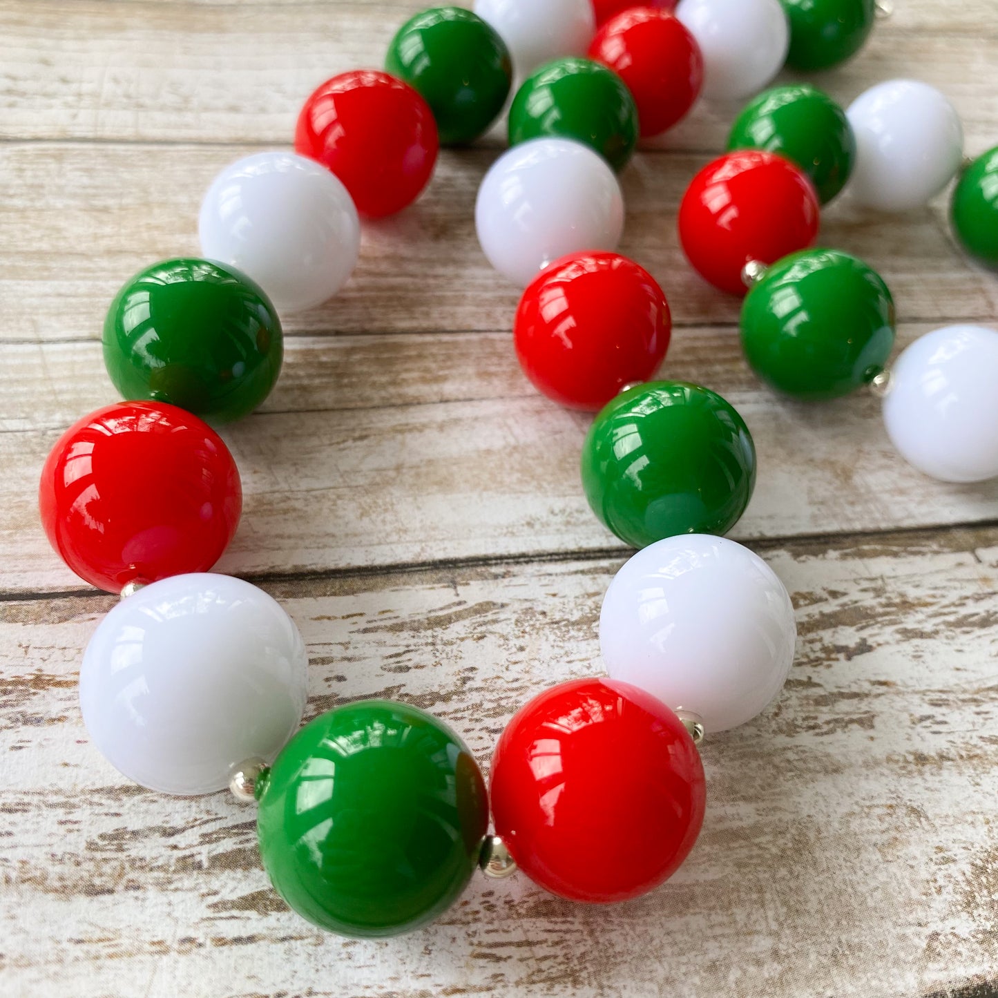 Red Green and White Christmas Bubblegum Necklace and Bracelet